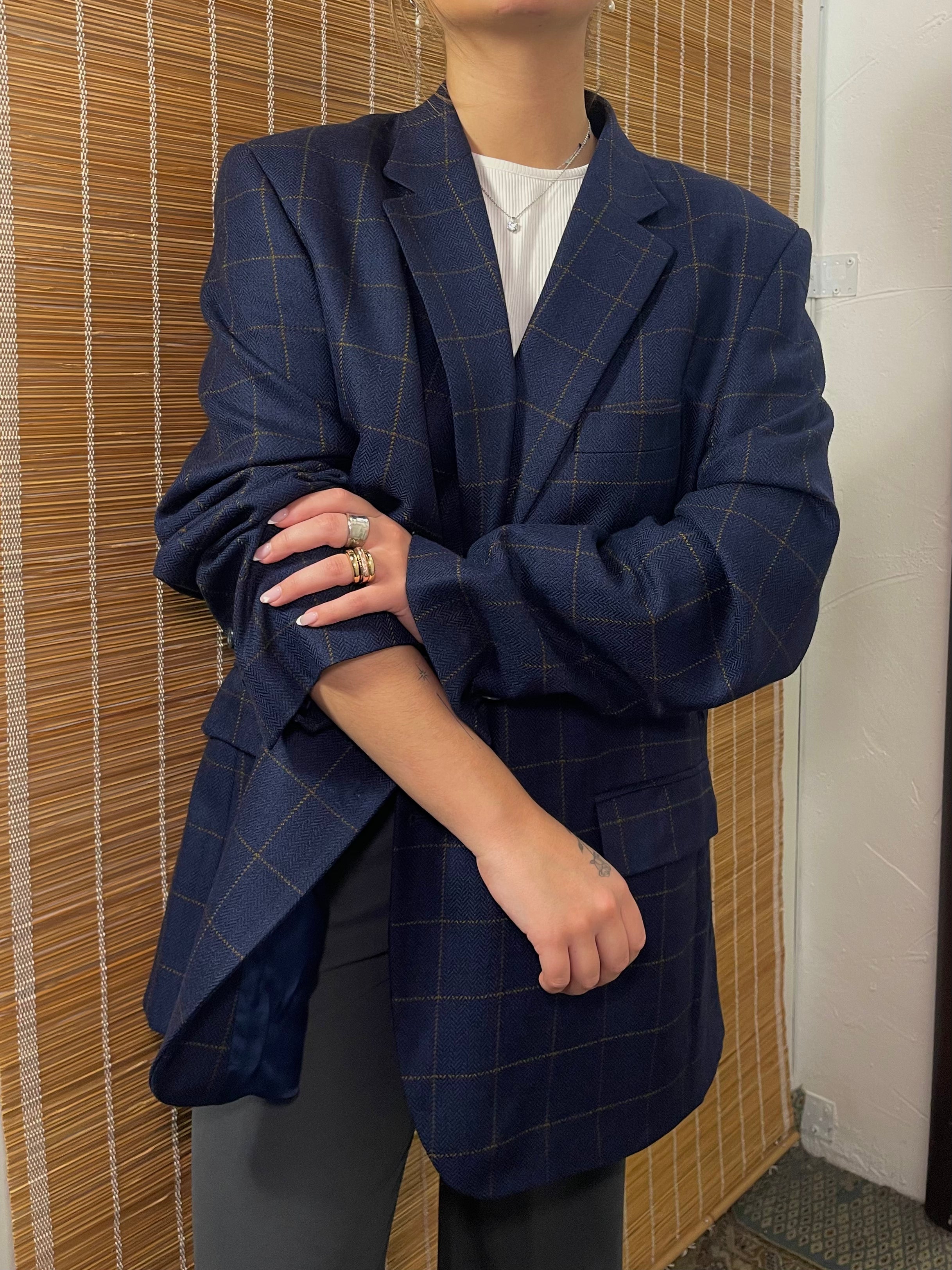Stylish Women's Blazer Jacket T0X - Elegant Office Wear & Casual Outfit for Business, Work, and Special Occasions
