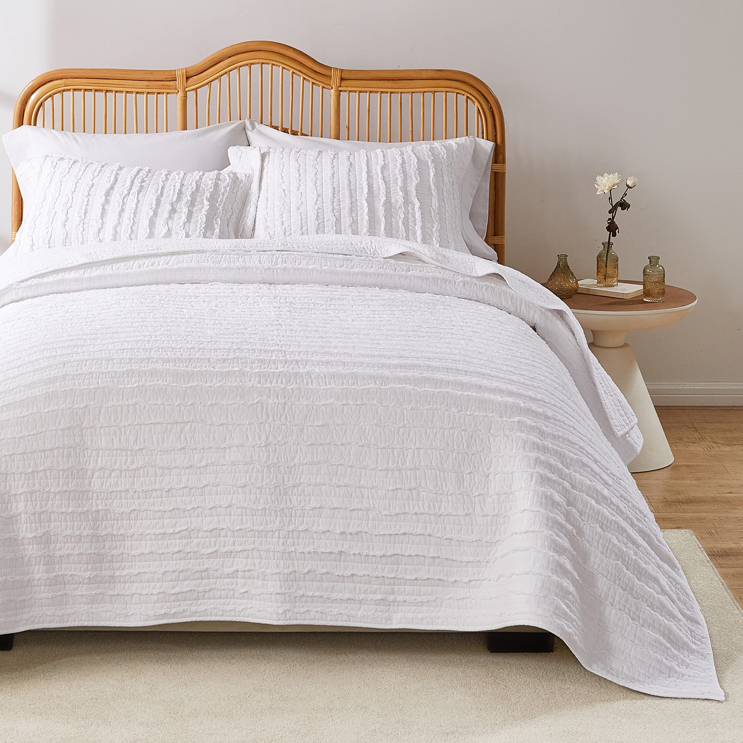 Greenland Home Ruffled Quilt Set Queen Size - White Bedding Comforter GL-1109BQ for Cozy Bedroom Decor & Guest Room Luxury