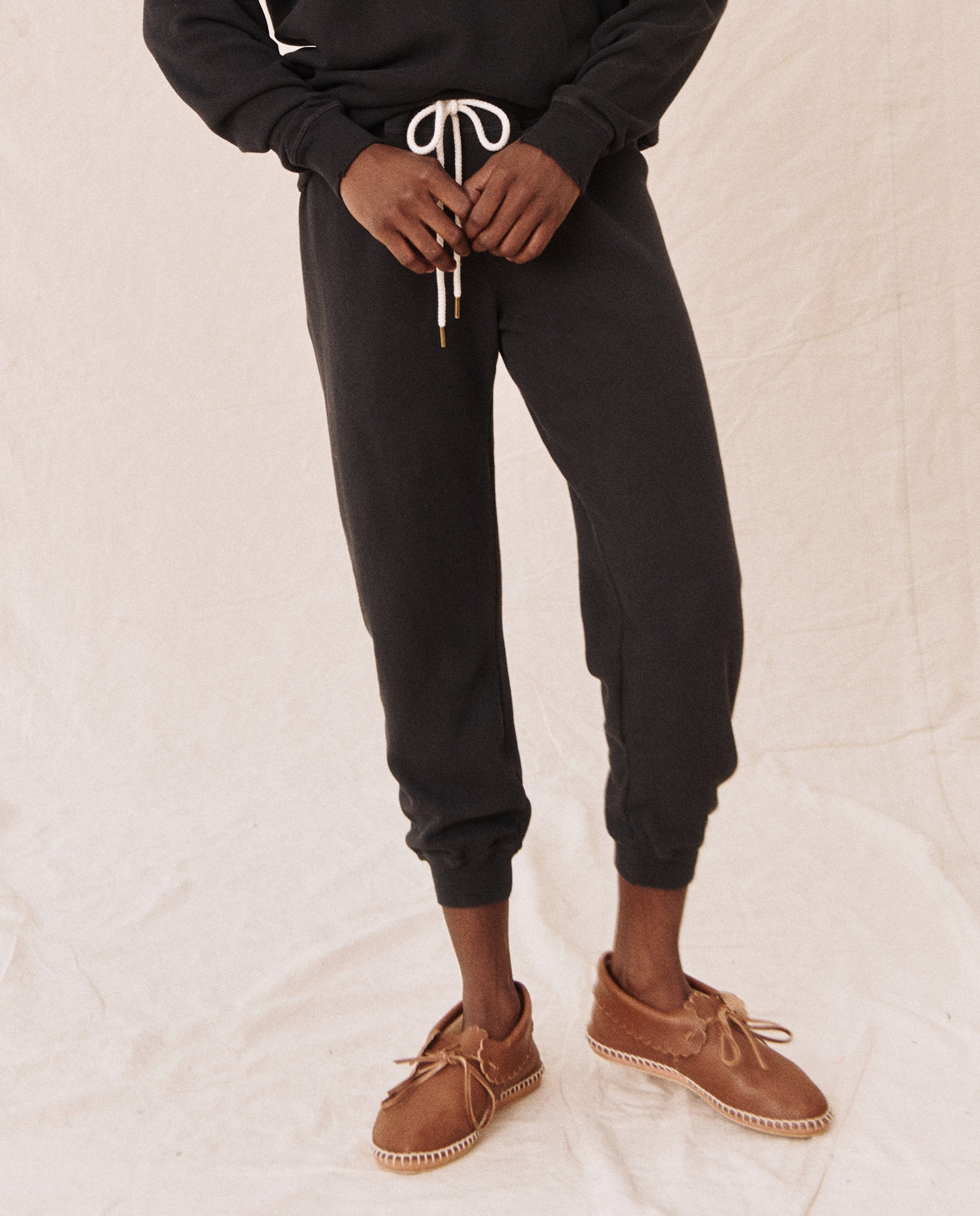 Cropped Sweatpants for Women - Solid Almost Black Color | Comfortable Lounge Pants for Yoga, Running & Casual Wear