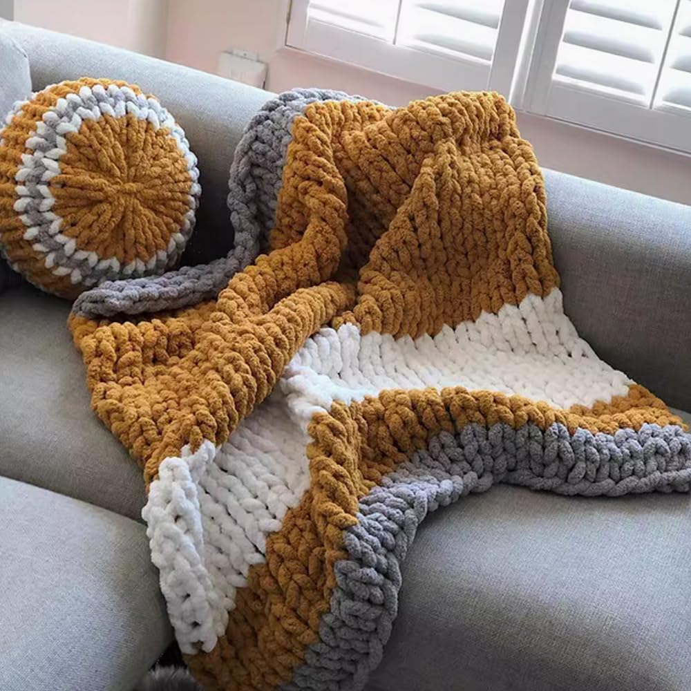 Chunky Knit Chenille Yarn - Super Soft Arm Knitting Yarn for Blankets, Scarves & DIY Crafts (1kg, White) - Perfect for Baby Blankets, Home Decor & Handmade Gifts
