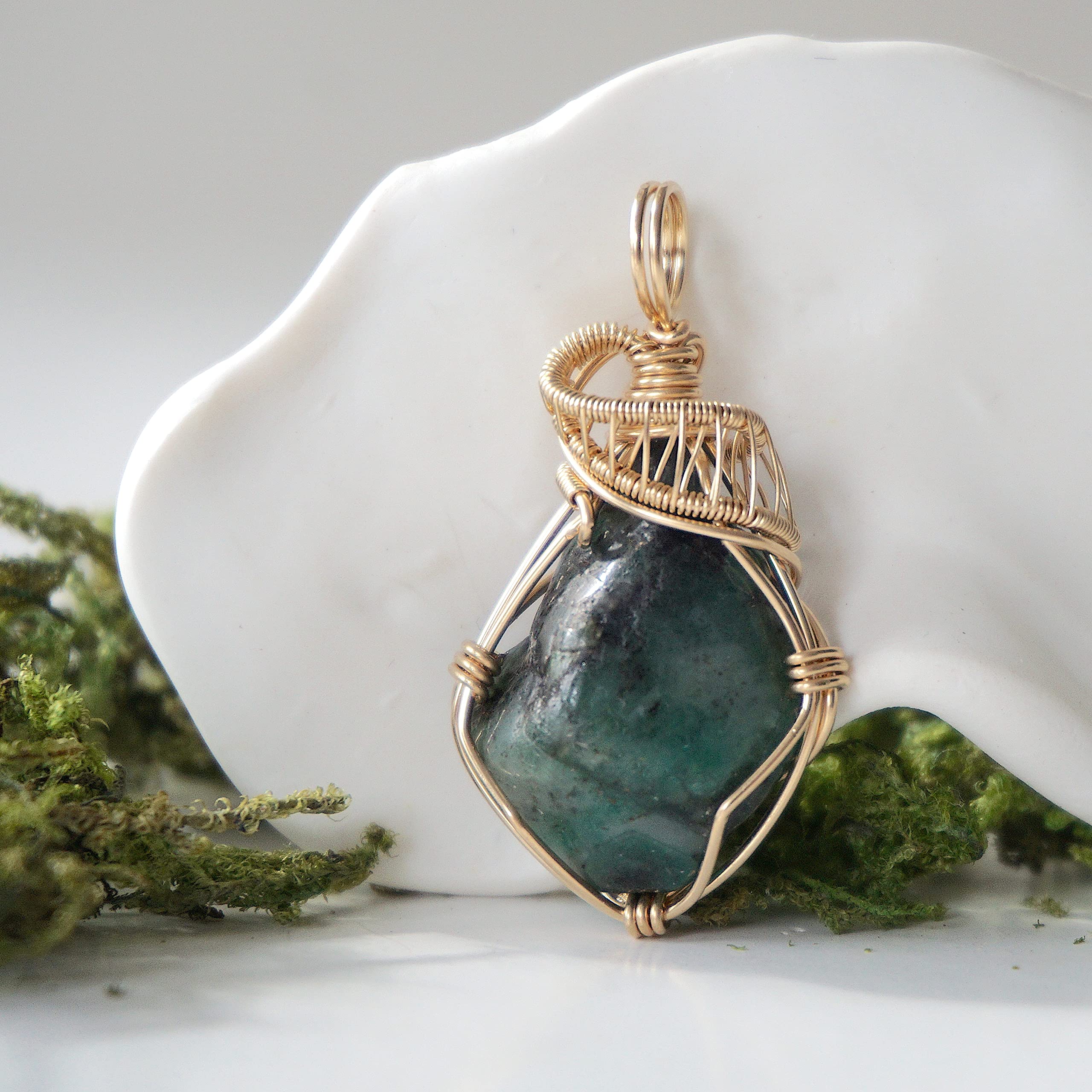 Handmade Women’s Emerald Necklace - 18 Inch Gold Filled Chain, May Birthstone Jewelry - Perfect Gift for Mother’s Day, Anniversary & Special Occasions