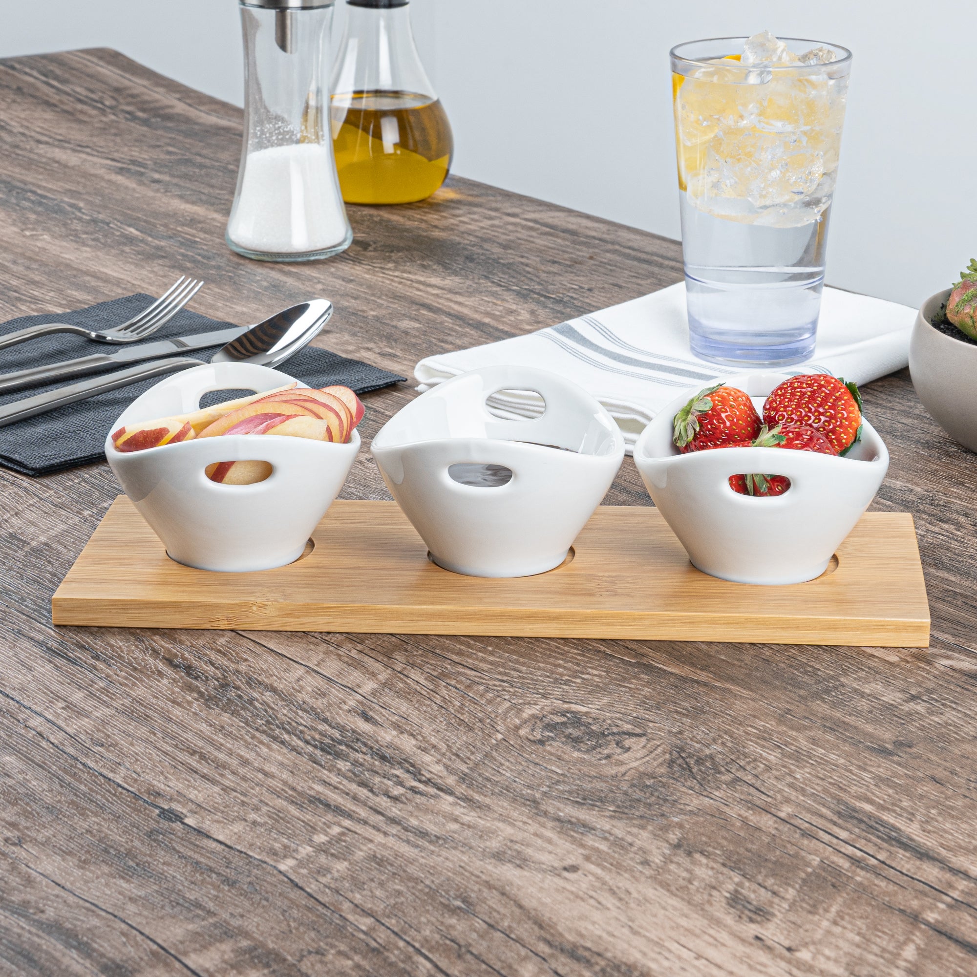 6 oz White Porcelain Rectangular Basket Bowls Set of 3 with Bamboo Tray - 11.75