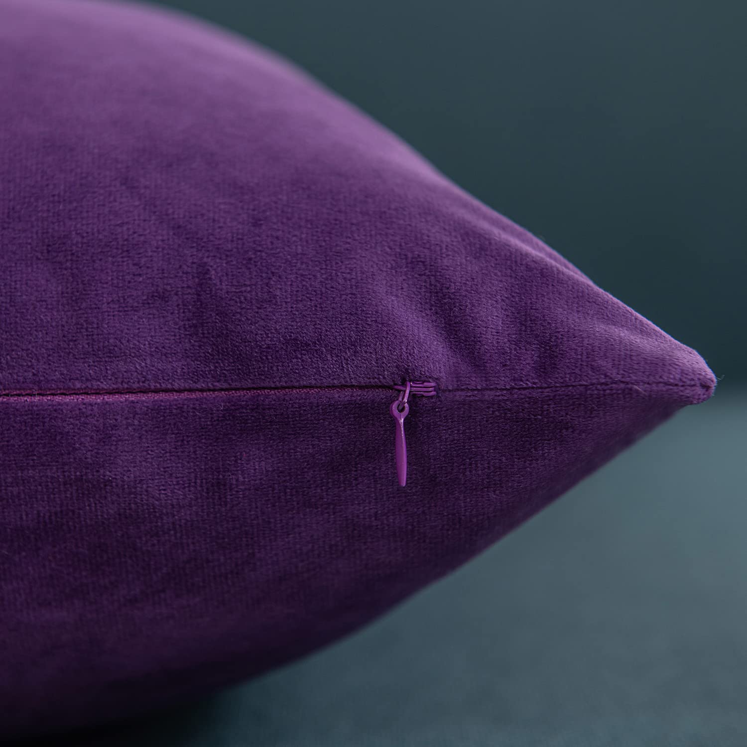 DEZENE 26x26 Inch Velvet Euro Pillow Covers Set of 2 - Soft Cozy Oversized Square Couch Pillow Shams for Sofa & Living Room Decor - Purple Luxury Throw Pillow Cases (Perfect for Home, Bedroom & Lounge Comfort)