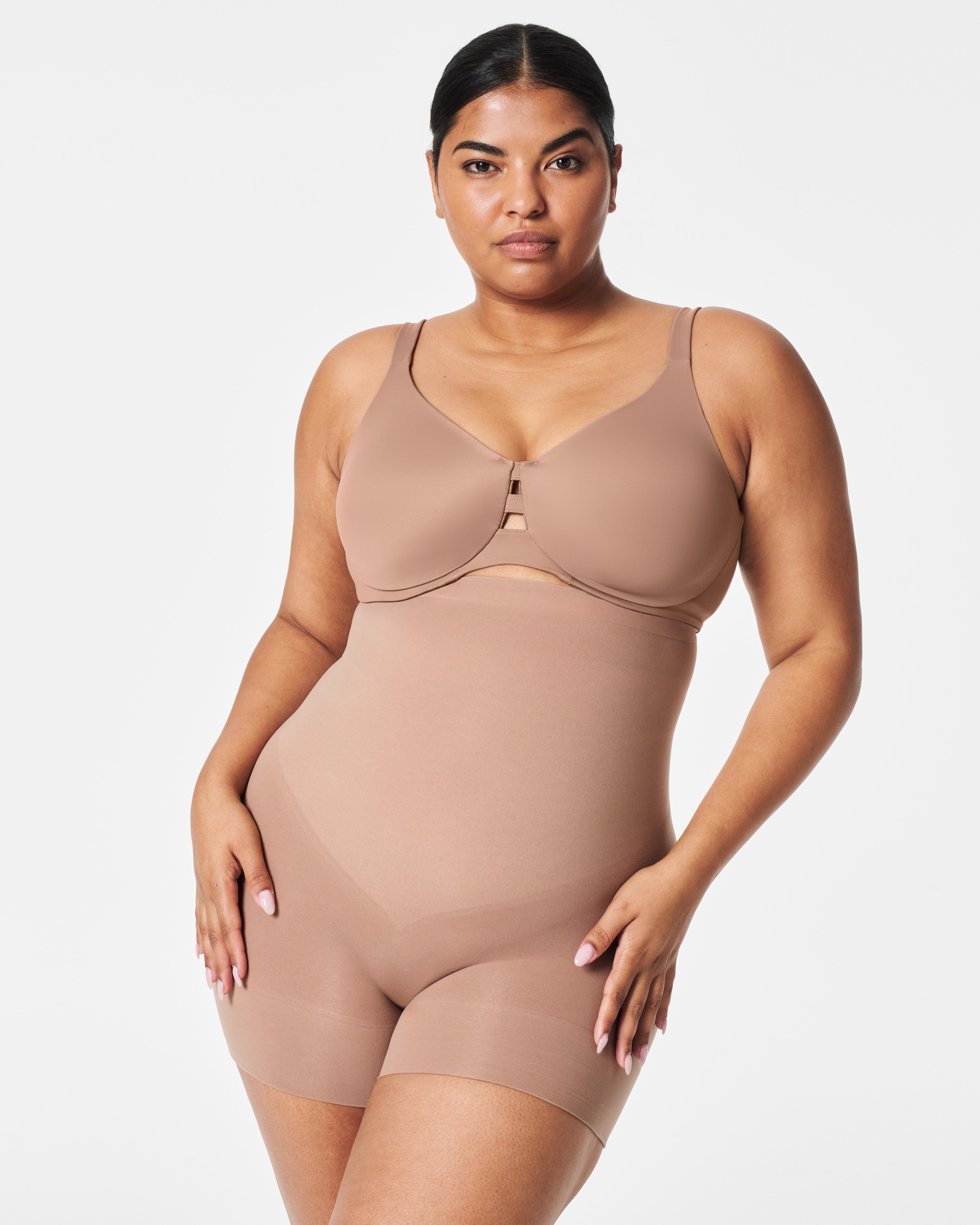 SPANX Sculpt™ Seamless High Waist Shapewear Shorts for Women - Tummy Control & Body Shaping - Perfect for Workout, Dress Wear & Everyday Comfort