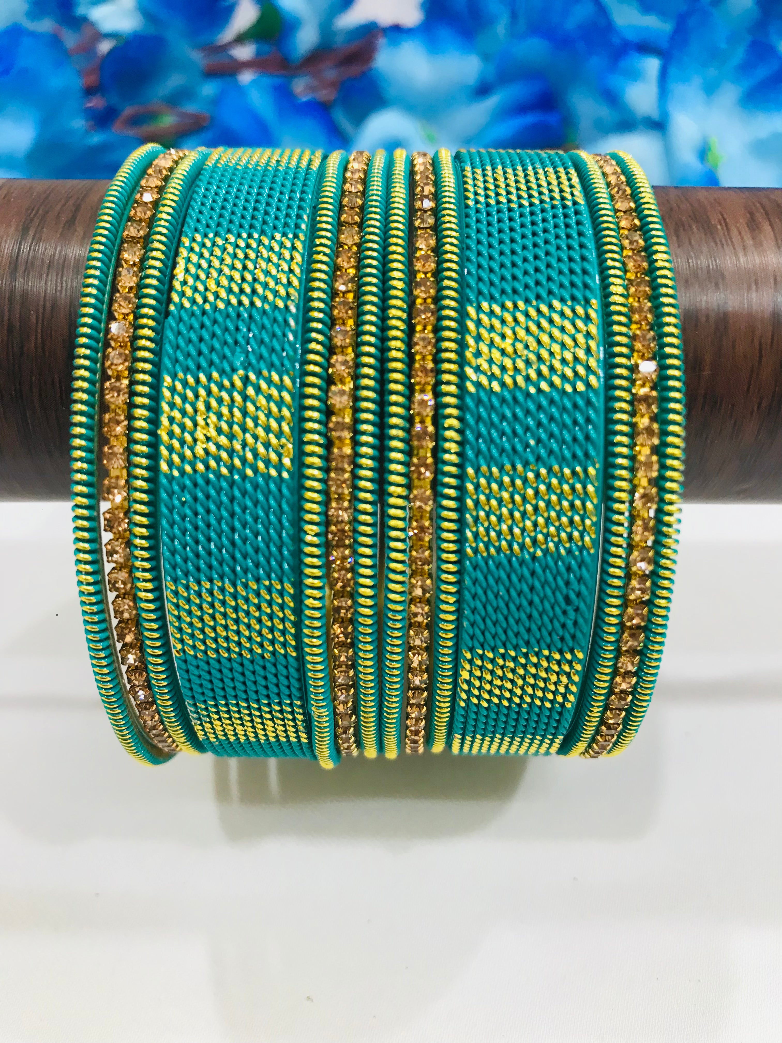 Stylish Teal Green Spiral Metal Bangles for Women - Fashion Jewelry Accessory for Parties, Weddings & Everyday Wear