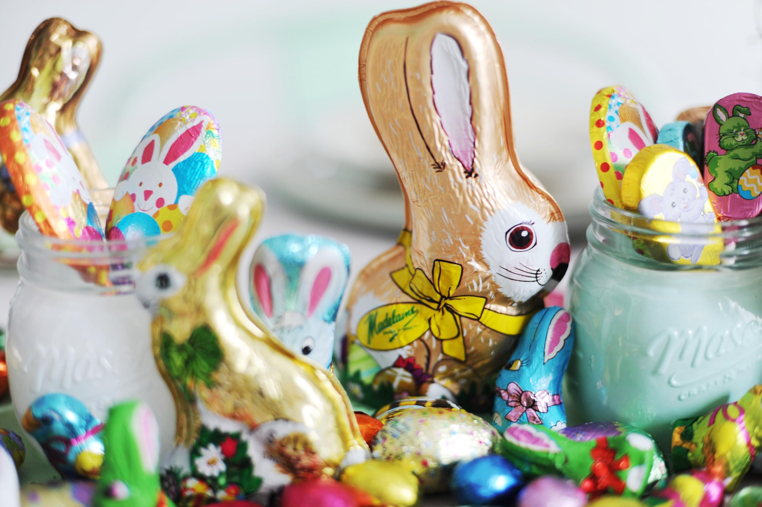 Premium 8 oz Madelaine's Milk Chocolate Easter Bunny - Delicious Semi-Solid Chocolate for Easter Baskets, Party Favors, Holiday Gifts & Festive Decorations - Perfect for Easter Celebrations, Egg Hunts & Spring Gatherings