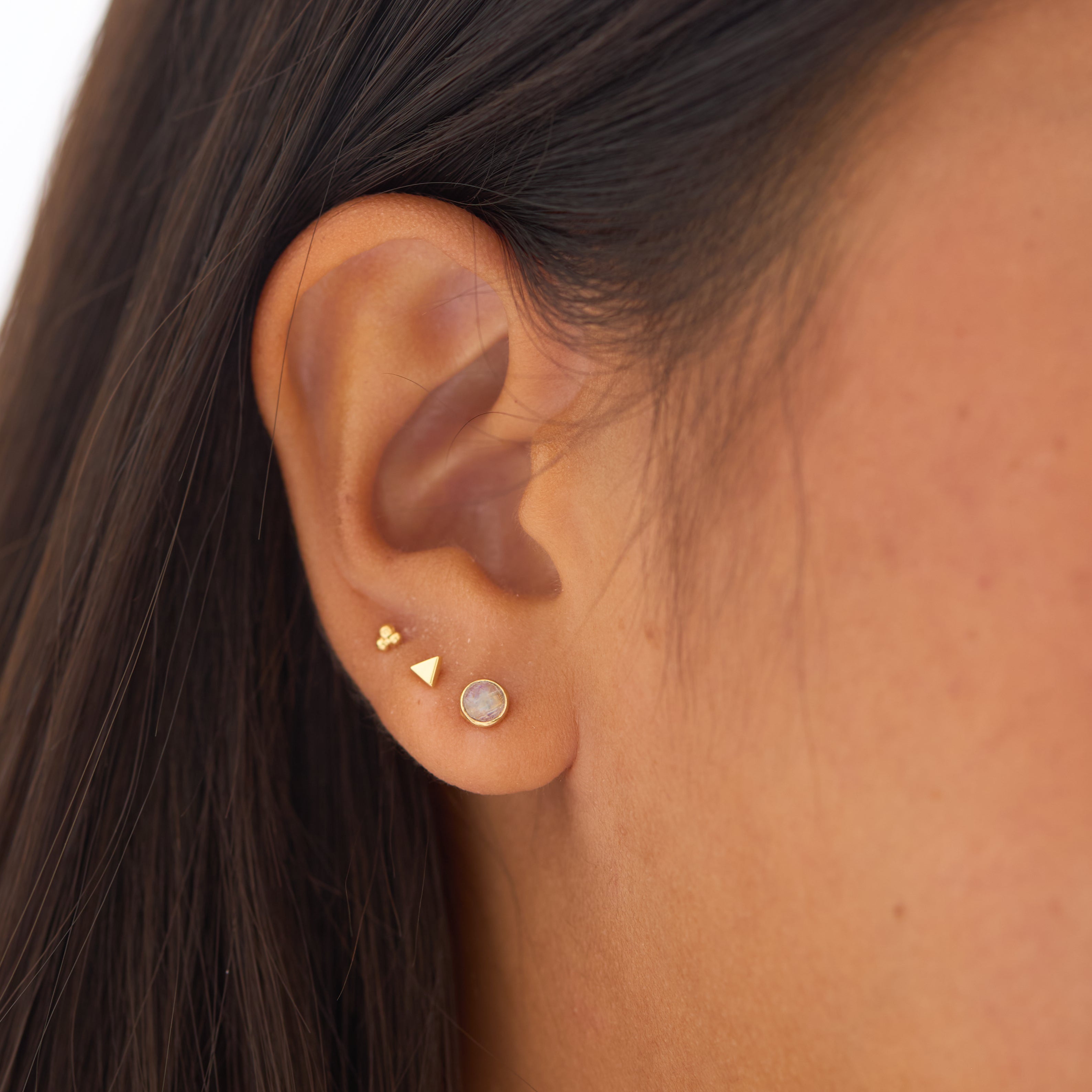 Elegant Round Moonstone Gold Stud Earrings for Women - Perfect for Everyday Wear, Parties & Gifts
