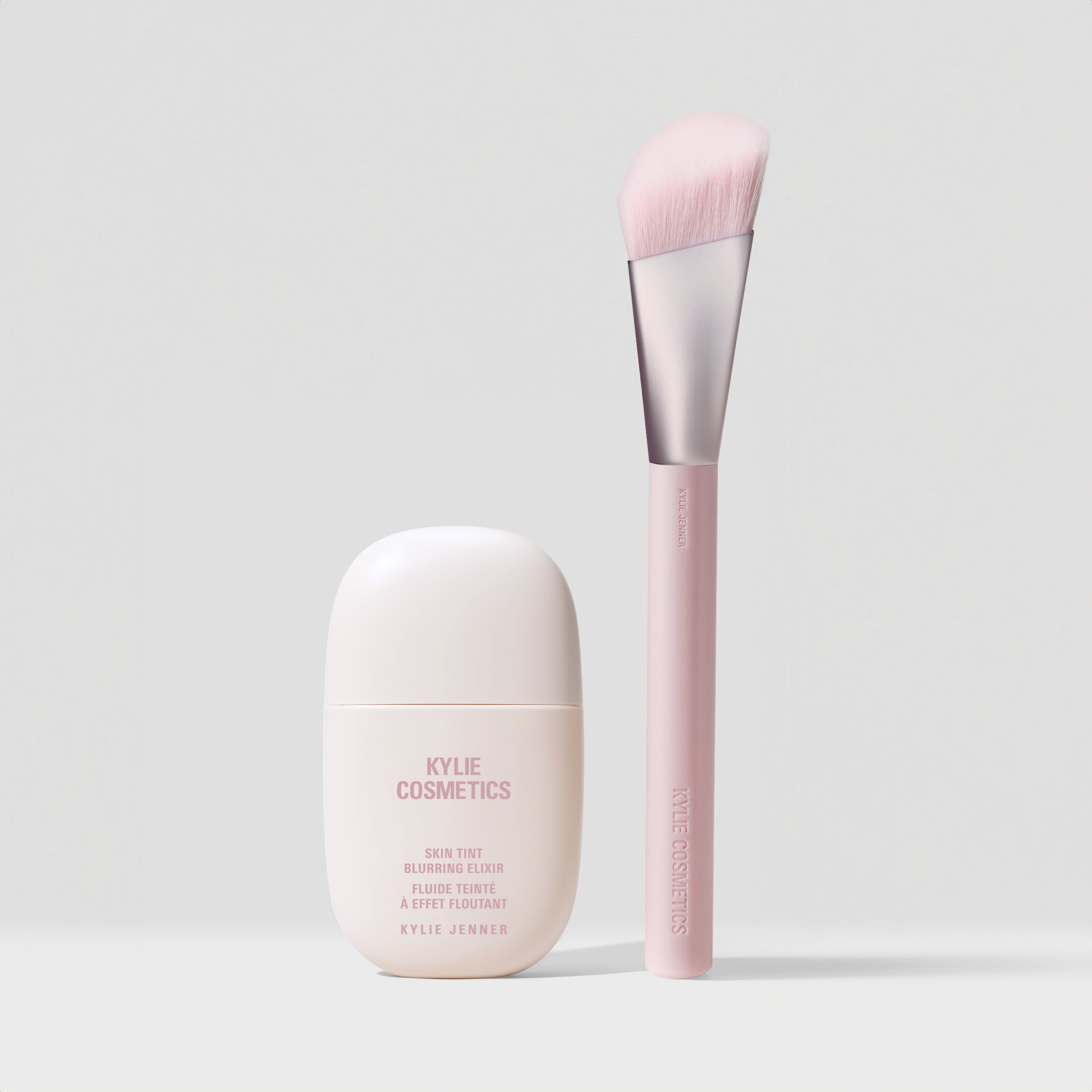 Flawless Skin Tint Blurring Elixir & Makeup Brush Duo - Lightweight Foundation for Natural Coverage | Perfect for Everyday Wear & Special Occasions