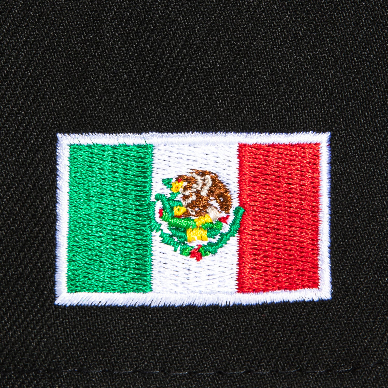 New Era 59Fifty Mexico World Baseball Classic Snapback Hat - Black & Red Adjustable Baseball Cap for Men & Women - Perfect for Baseball Games, Sports Events & Streetwear Fashion
