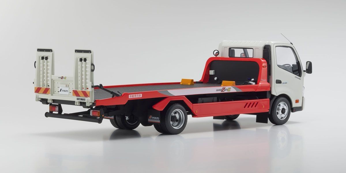 Kyosho 1:18 Scale KyoKuto Flatop Zero II White Diecast Model Car - Perfect for Collectors, Display, and Racing Enthusiasts