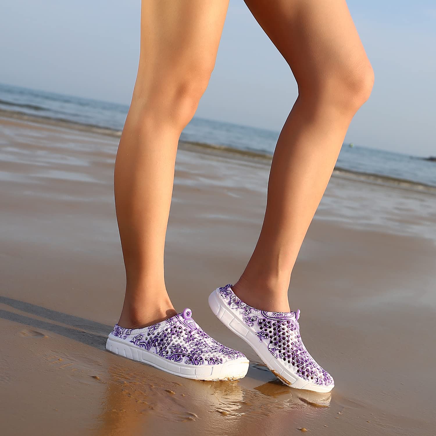 **Women's Garden Clogs - Breathable Water Shoes for Beach, Bathing, Walking & Travel - Comfortable Slip-On Slippers for Home & Outdoor Use**