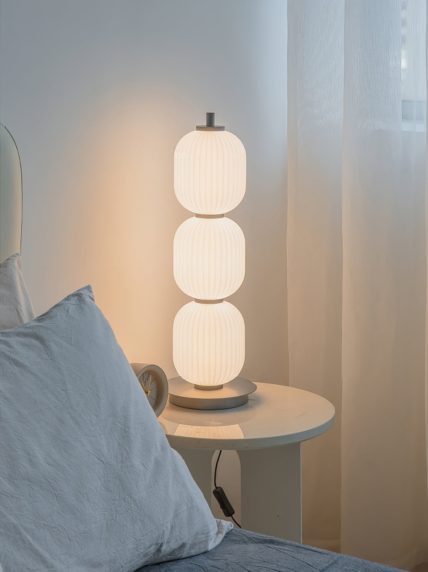 Modern Collier Table Lamp - Adjustable LED Desk Light for Home Office, Bedroom & Study - Warm White & Cool White Light Modes for Reading, Working & Relaxing
