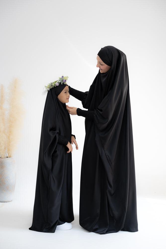 Gretaah Khimar Style Prayer Gown with Ribbed Sleeves & Lace Cuff - Black Islamic Prayer Dress for Women - Perfect for Salah, Mosque Worship & Religious Ceremonies