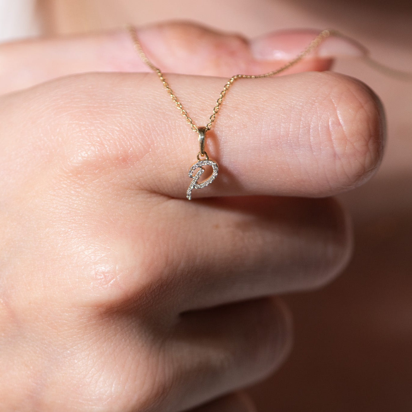 14K White Gold Cursive Diamond Initial Necklace - Personalized Monogram Pendant for Women - Perfect for Birthdays, Anniversaries & Everyday Elegance
