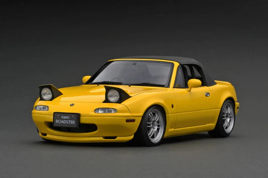 1:18 Scale Mazda Eunos Roadster NA Diecast Model Car - Yellow Collectible Toy for Display & Gifts | Perfect for Car Enthusiasts, Office Decor, and Model Collections