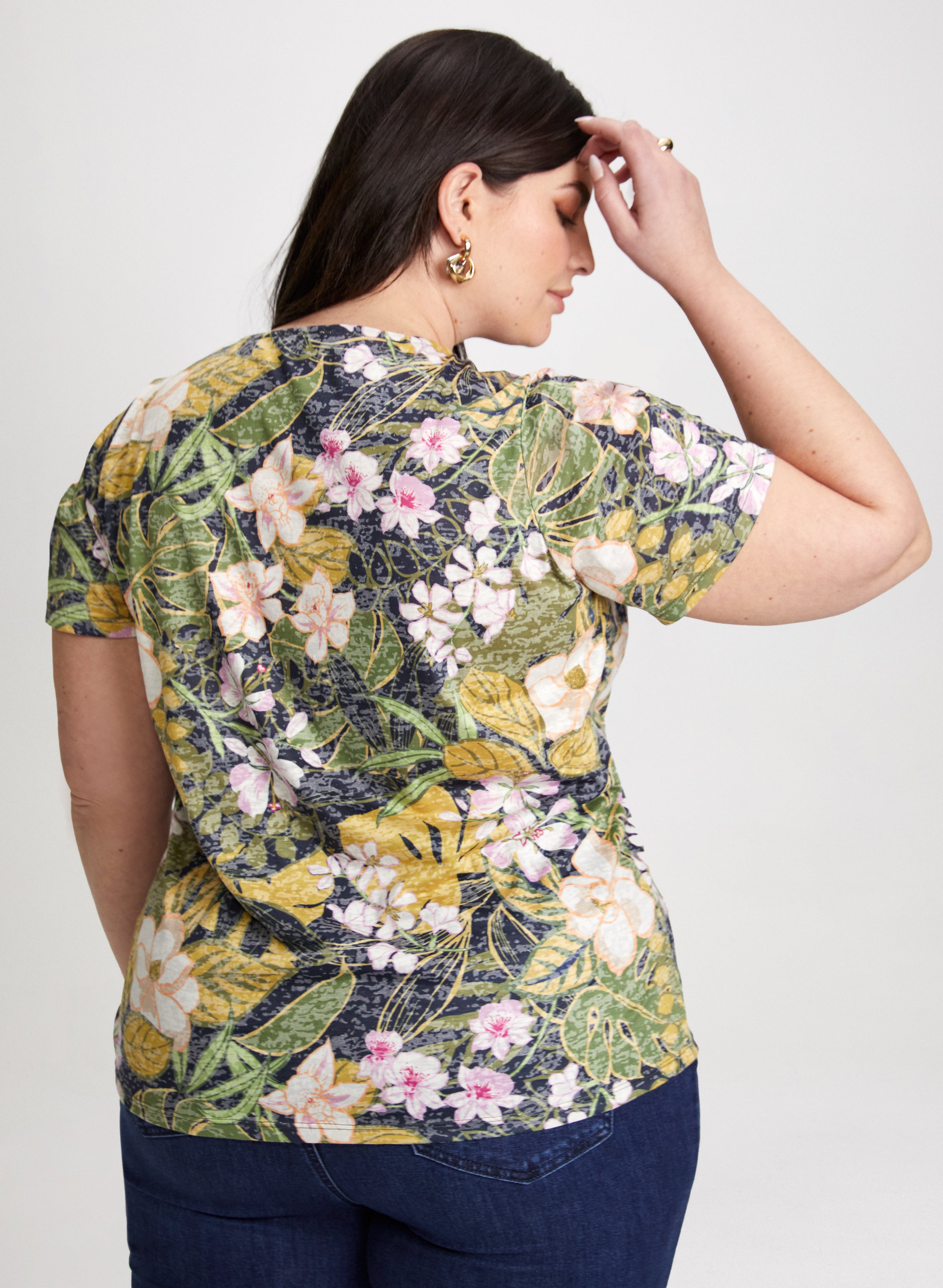 Floral Openwork Detail T-Shirt for Women - Breathable Summer Blouse, Casual & Boho Style - Perfect for Beach Outings, Picnics, and Date Nights