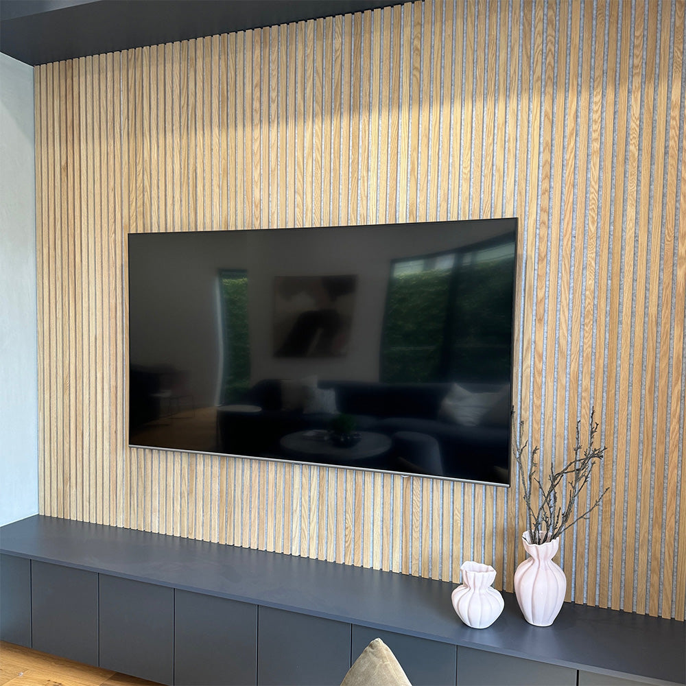 WOODFLEX Flexible Acoustic Wood Slat Panel - 3 Sided Oak Veneer on Light Grey - 2700mm x 600mm - Soundproof Wall Panels for Home Theater, Office & Studio Decoration