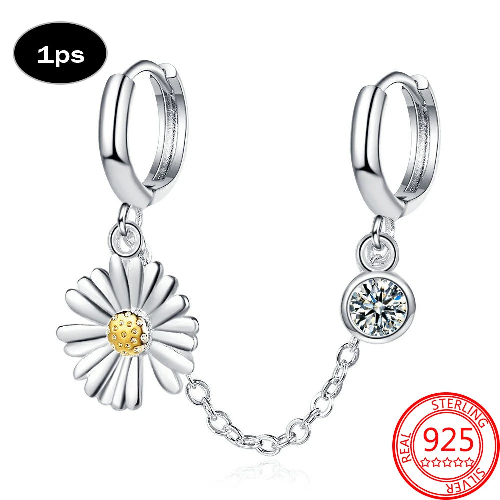 Cute Bee Earrings for Girls - Gold Plated Dainty Honeycomb Jewelry Gift for Women & Teens - Perfect for Everyday Wear, Parties & Gifts