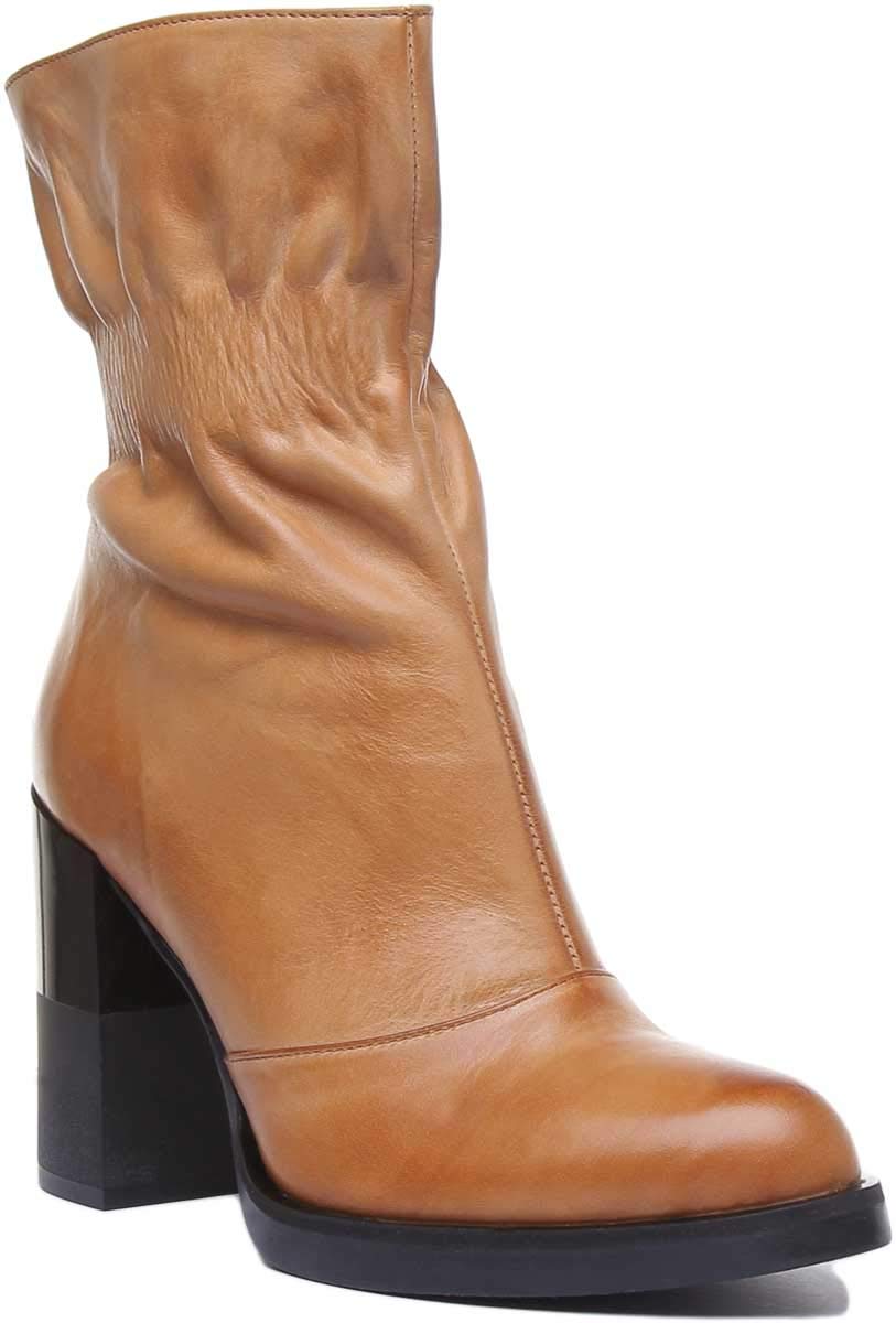 Harmonee Rugged Pull-On Boots Size 9 Tan for Outdoor Work & Hiking