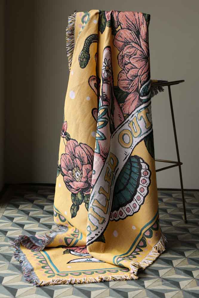 Denim & Bone Yellow Cozy Throw Blanket - Soft & Warm for Couch, Bed, or Outdoor Use