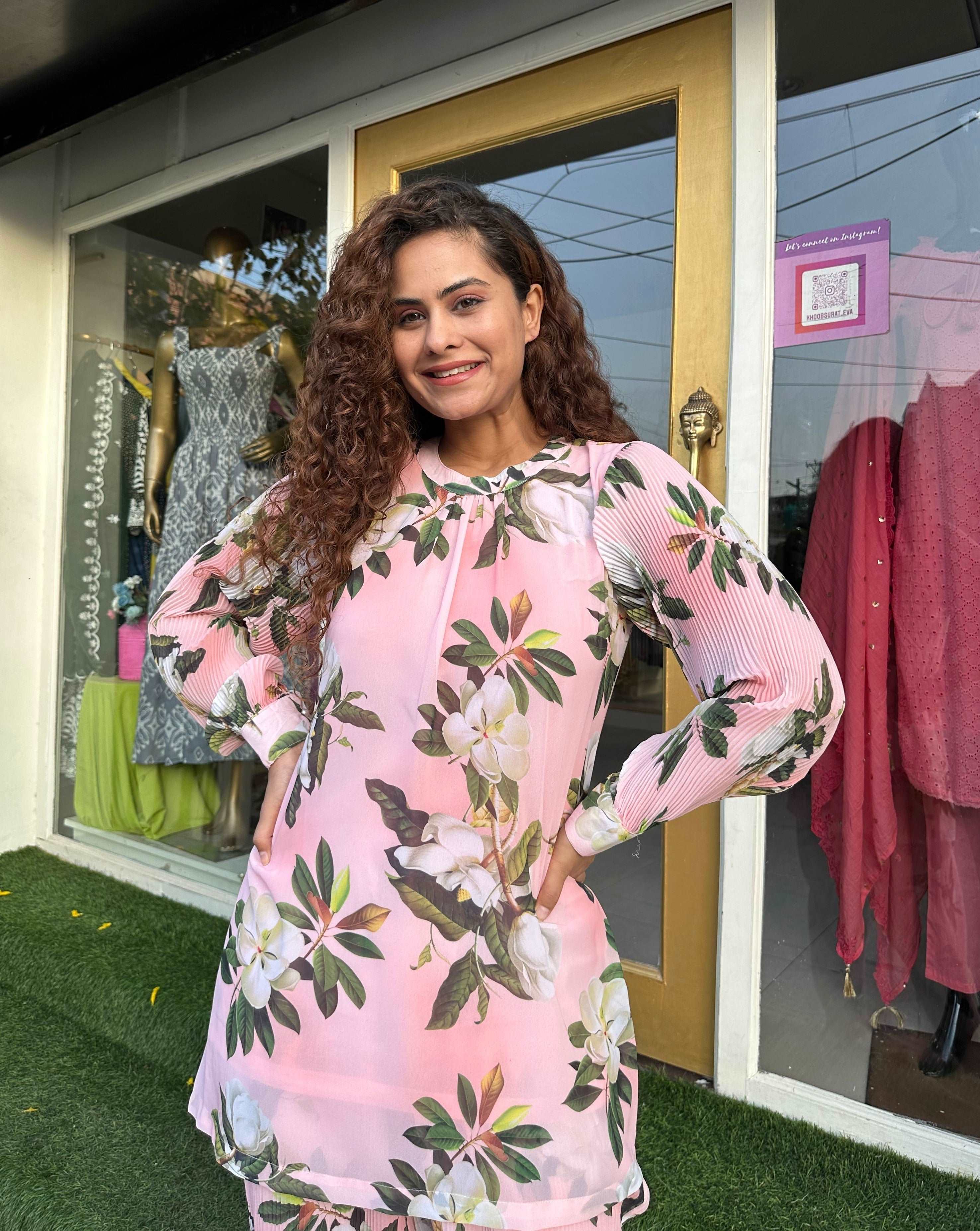 AVA PEACH COORDINATE SET - Women's 2-Piece Outfit, Summer Matching Tops & Bottoms, Casual Chic Loungewear for Beach, Vacation & Everyday Wear