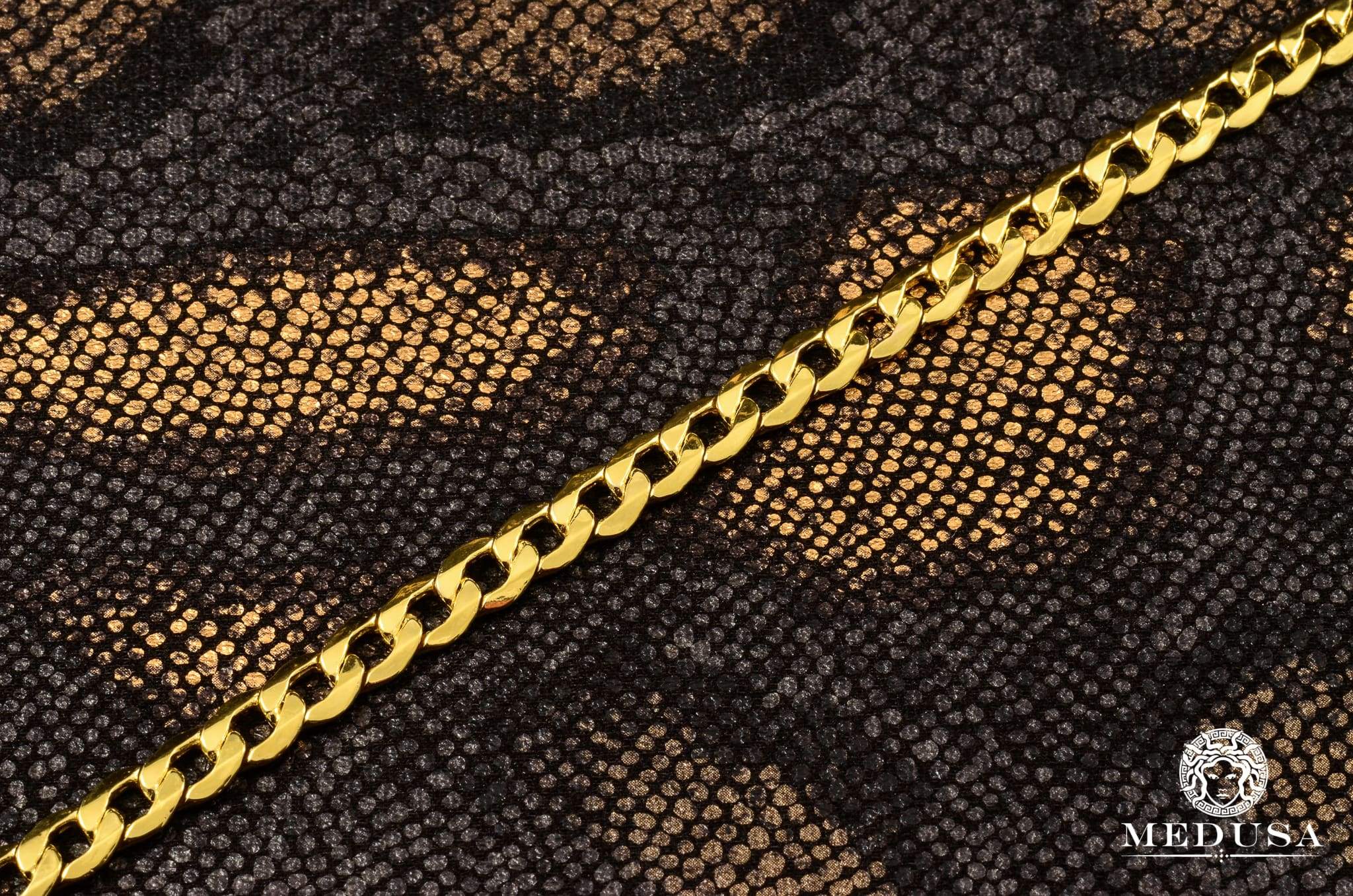 6mm Curb Link Hollow Chain Necklace for Women - Dainty Gold & Silver Layering Jewelry - Perfect for Everyday Wear, Office & Special Occasions