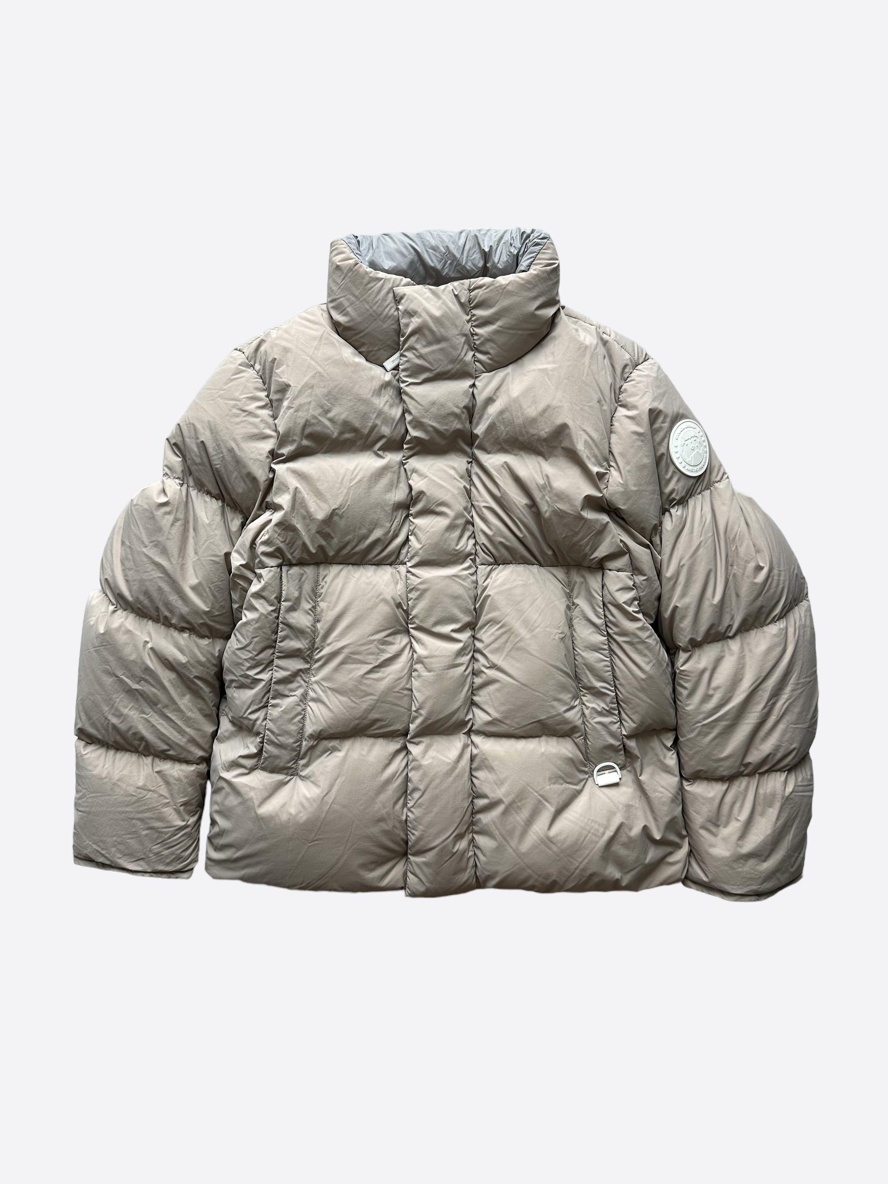 Canada Goose Limestone Pastel Everett Men's Jacket - Waterproof Winter Coat for Outdoor Activities, Hiking & Urban Fashion