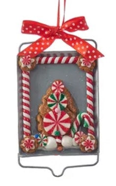 4 Gingerbread Cookies on Tray with Cookie Cutter Ornaments - Perfect for Christmas Baking, Holiday Decor & Festive Gift Giving