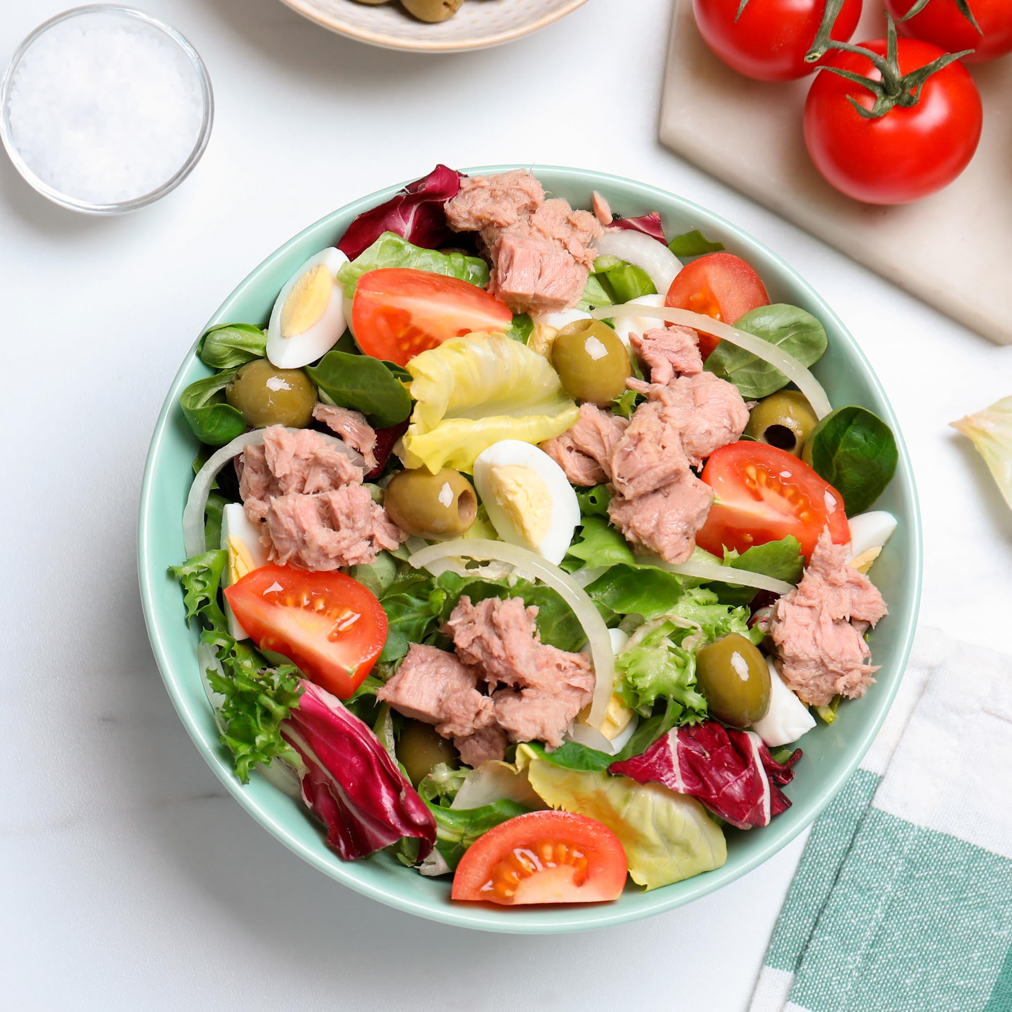 Jego Chunk Light Tuna in Water - Wild Caught, Keto & Low Carb Friendly, Gluten Free, Soy Free, Ready to Eat (43 oz Pouch) - Perfect for Salads, Sandwiches & Healthy Meal Prep