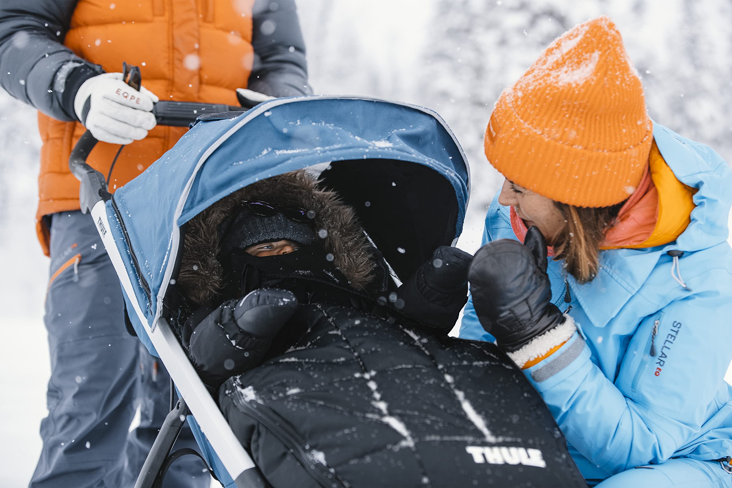 Thule Stroller Footmuff - Warm & Waterproof Baby Stroller Cover for Winter - Cozy Infant Footmuff for Thule Chariot, Urban Glide & More - Perfect for Cold Weather Walks, Jogging & Outdoor Adventures