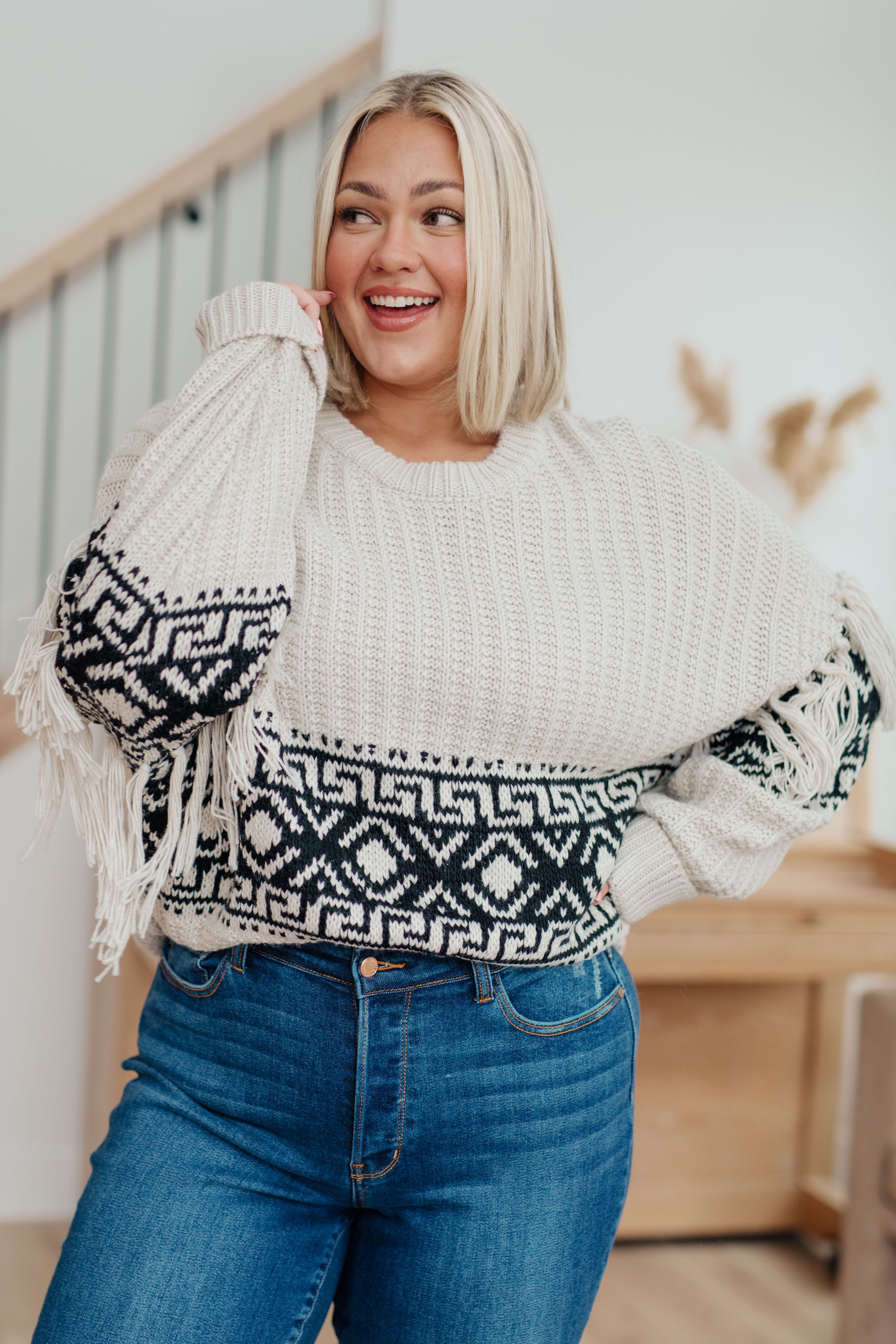 Stylish Fringe Detail Sweater for Women - Trendy Knit Pullover with Boho Chic Design | Perfect for Casual Outfits, Fall Layering & Cozy Winter Wear