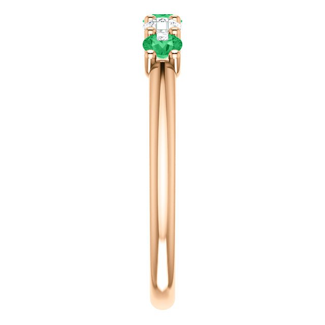 14K Gold 0.33 CTW Emerald & 0.20 CTW Diamond 5 Stone Wedding Band Ring - Elegant Anniversary Gift for Her, Perfect for Engagement, Promise or Special Occasions