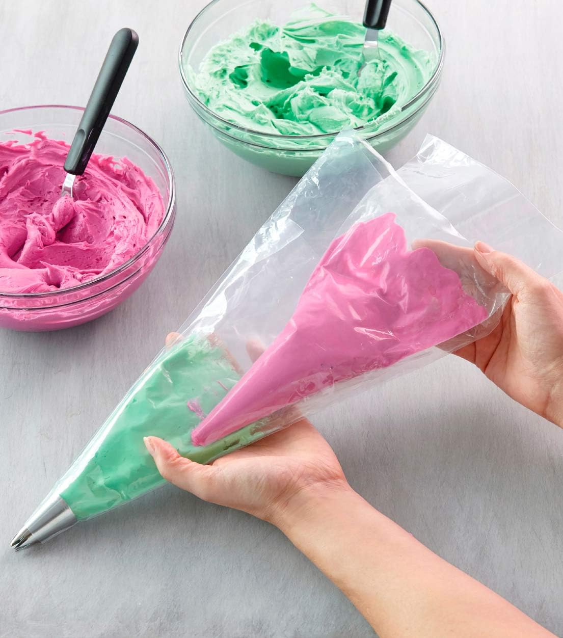 KTOB 12 Inch 100% Compostable Disposable Piping Bags - 100 Anti-Burst Eco-Friendly Pastry Bags for Cake, Cookie & Cupcake Decorating - Perfect for Home Baking, Professional Bakeries & Party Desserts