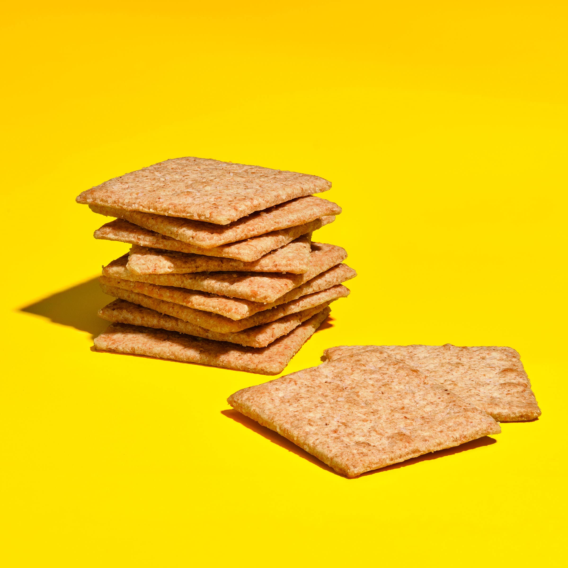 Wheat Thins Reduced Fat Whole Grain Wheat Crackers - Healthy Snack for Kids & Adults - 8 oz Pack - Perfect for Lunchboxes, Office Snacks & Party Platters