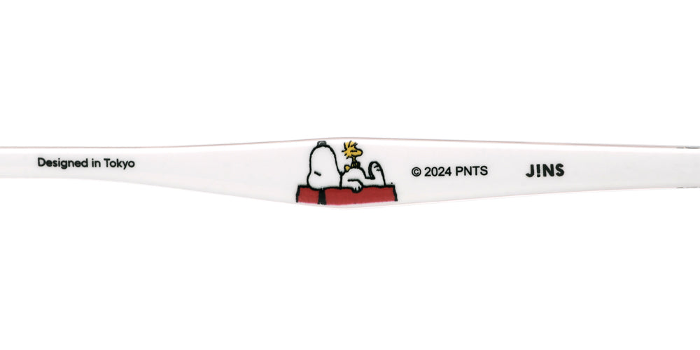 JINS x PEANUTS 084 Dog House 02 - Cute Snoopy Themed Pet Shelter for Small Dogs | Perfect for Indoor & Outdoor Use, Backyard Decor, and Pet Comfort
