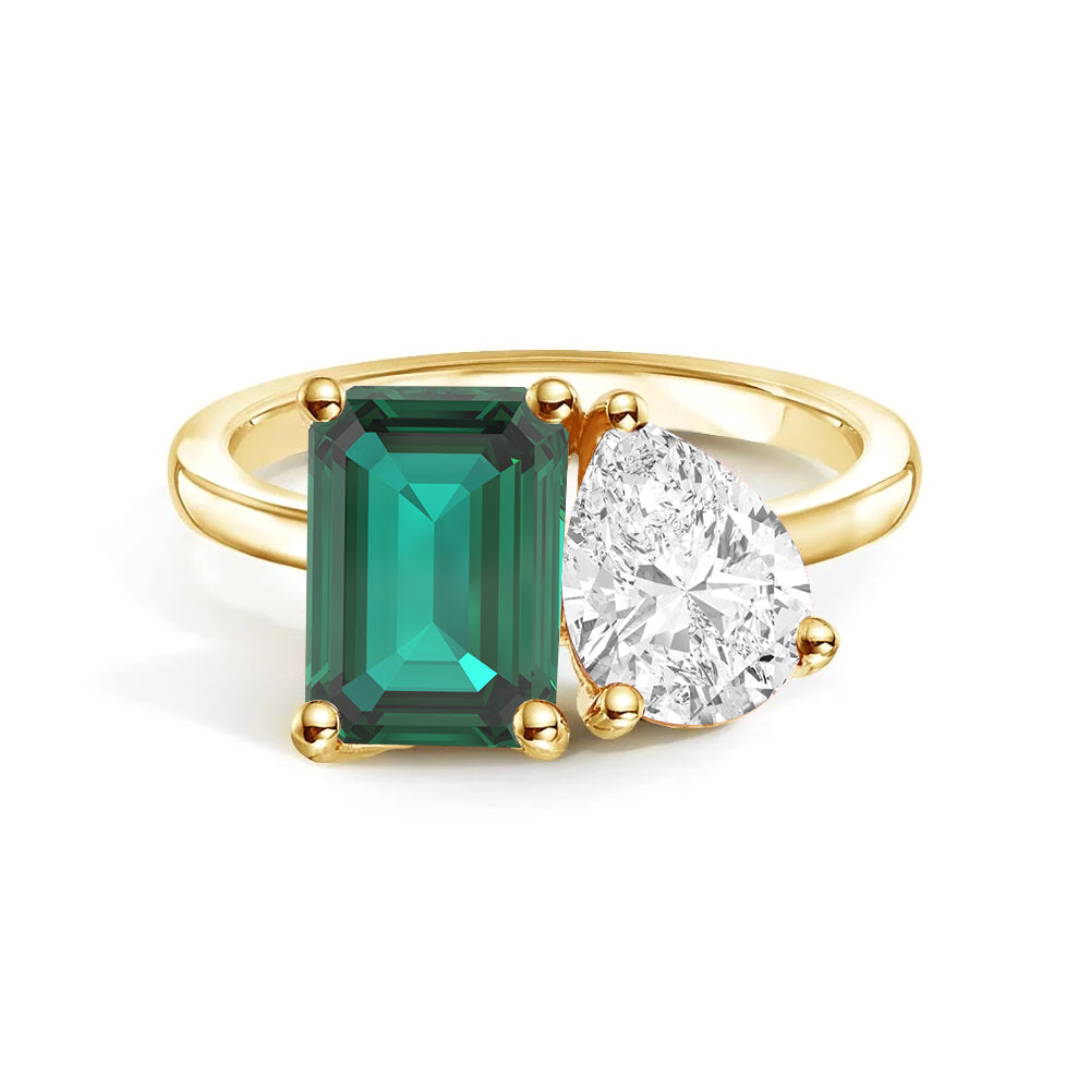 Toi et Moi Personalized Emerald Birthstone Ring - Custom Anniversary Jewelry for Couples, Women's Birthstone Engagement Ring - Perfect for Valentine's Day, Wedding Proposal & Romantic Gifts