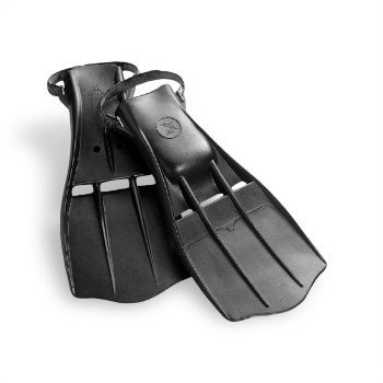 **Spartan Old School Rubber Scuba Fins for Diving & Snorkeling - Comfortable & Durable Swim Fins for Ocean, Pool & Beach Adventures**