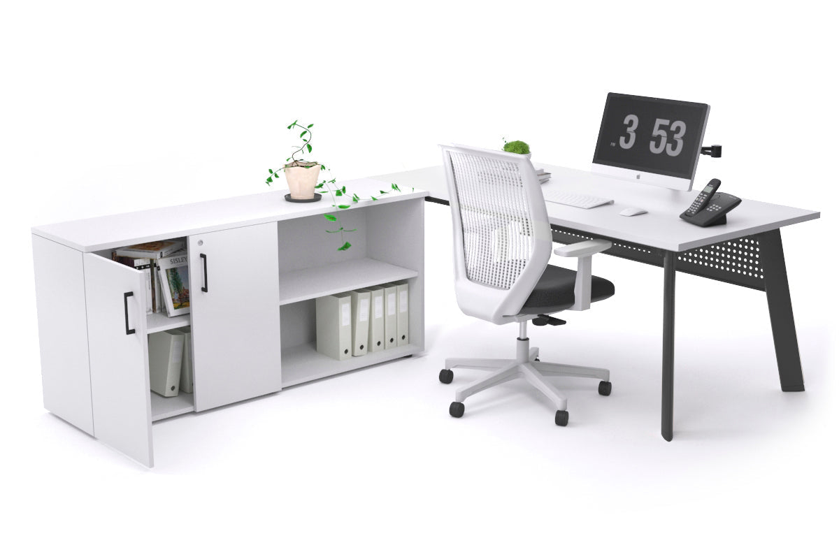 Switch Executive Setting With Uniform Spine Black Frame [1600L x 700W] - Premium Office Desk for Modern Workspace & Home Office