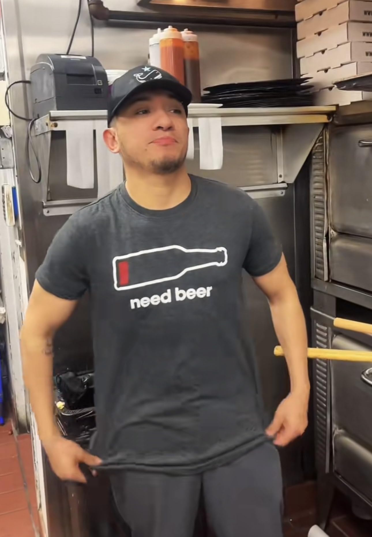 Funny Need Beer T-Shirt for Men - Sarcastic Humor Graphic Tee, Low Battery Dad Gift - Perfect for Casual Wear, Parties & Gifts