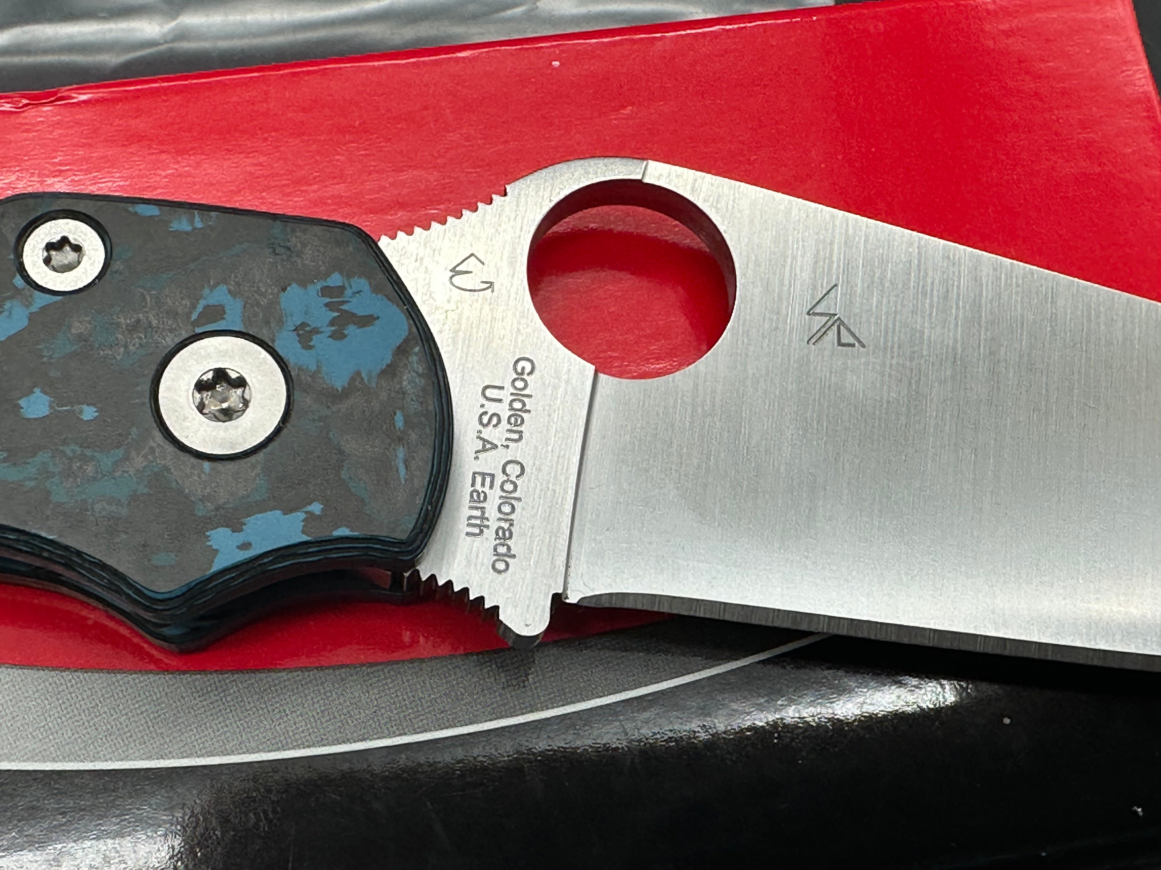 Spyderco Military 2 Folding Knife - S30V Satin Blade, Arctic Storm Carbon Fiber Handle with Compression Lock - EDC, Outdoor Survival, Camping & Tactical Use