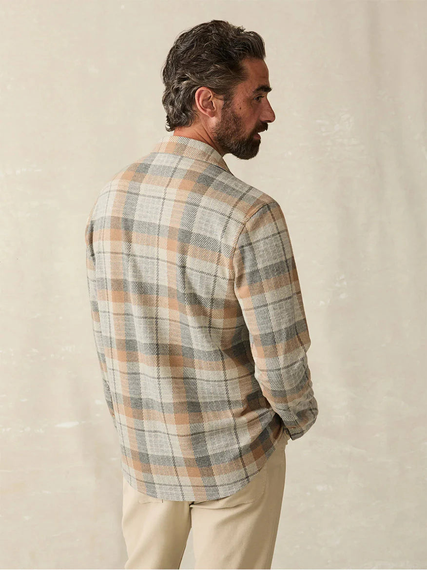 FAHERTY Men's Long Sleeve Double Pocket Sport Shirt - Casual Button Down Shirt for Golf, Work & Outdoor Activities
