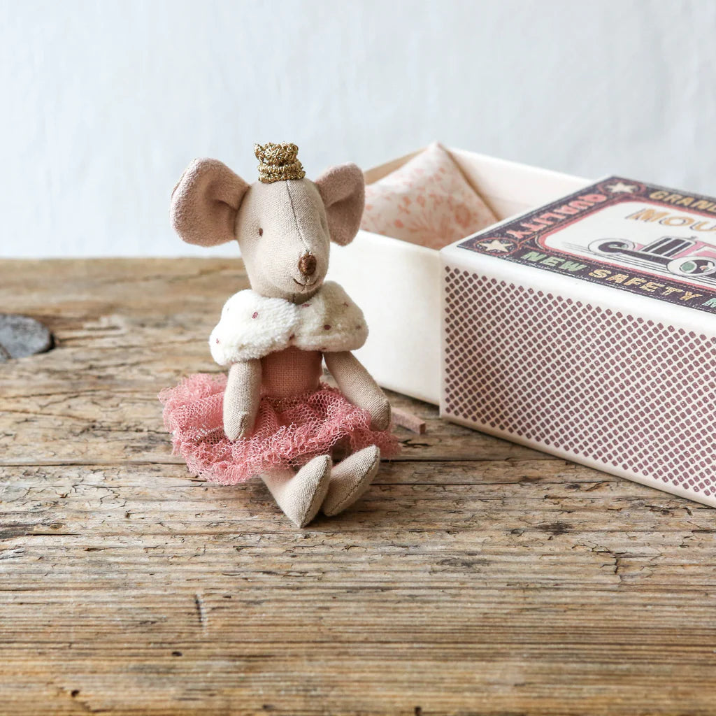 Maileg Princess Mouse Big Sister - Adorable Collectible Doll for Kids | Perfect for Playtime, Gift Giving & Nursery Decor