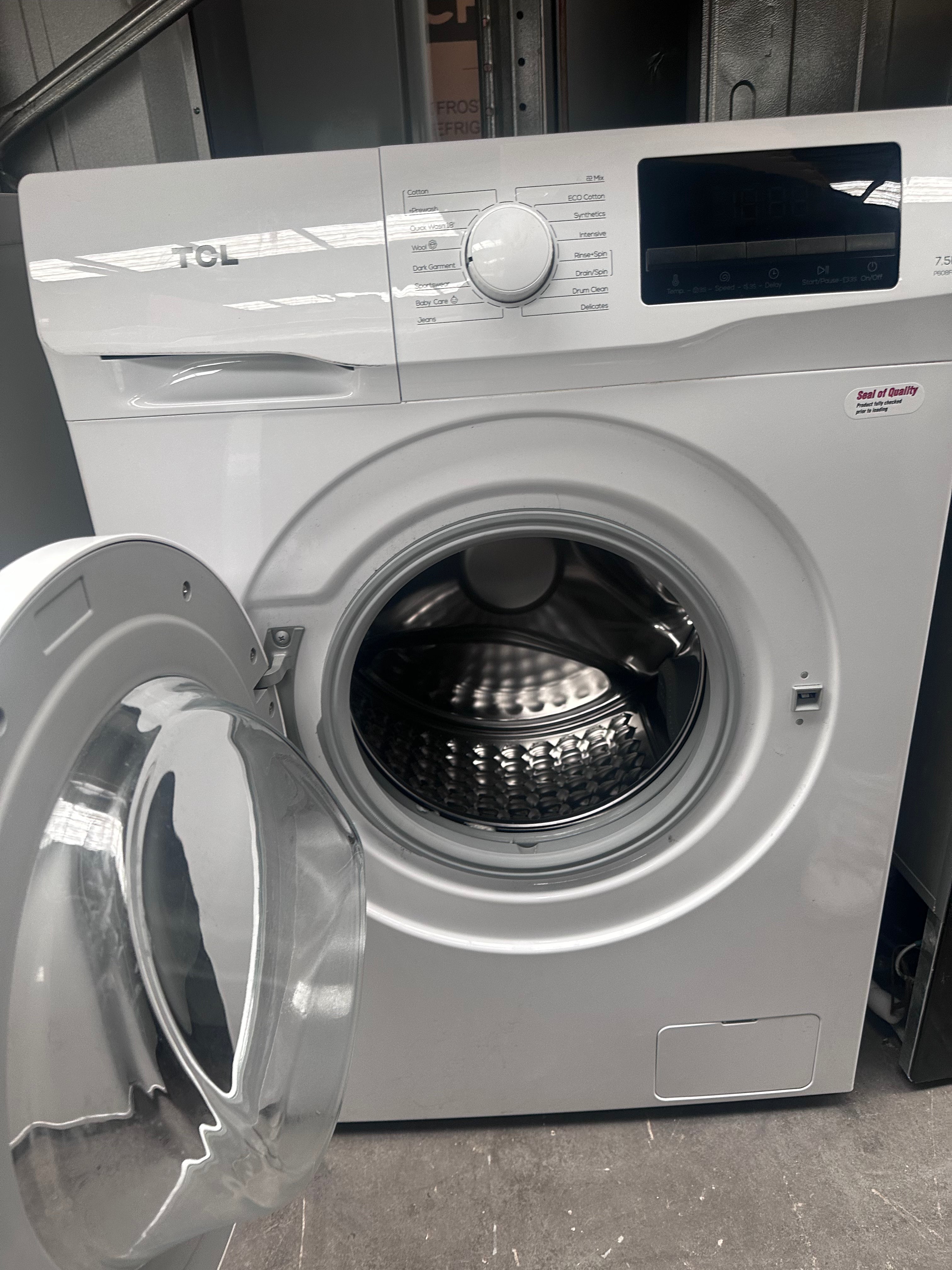 Refurbished TCL 7.5kg Front Load Washing Machine - Compact & Energy Efficient for Apartments, Small Homes & Laundry Rooms