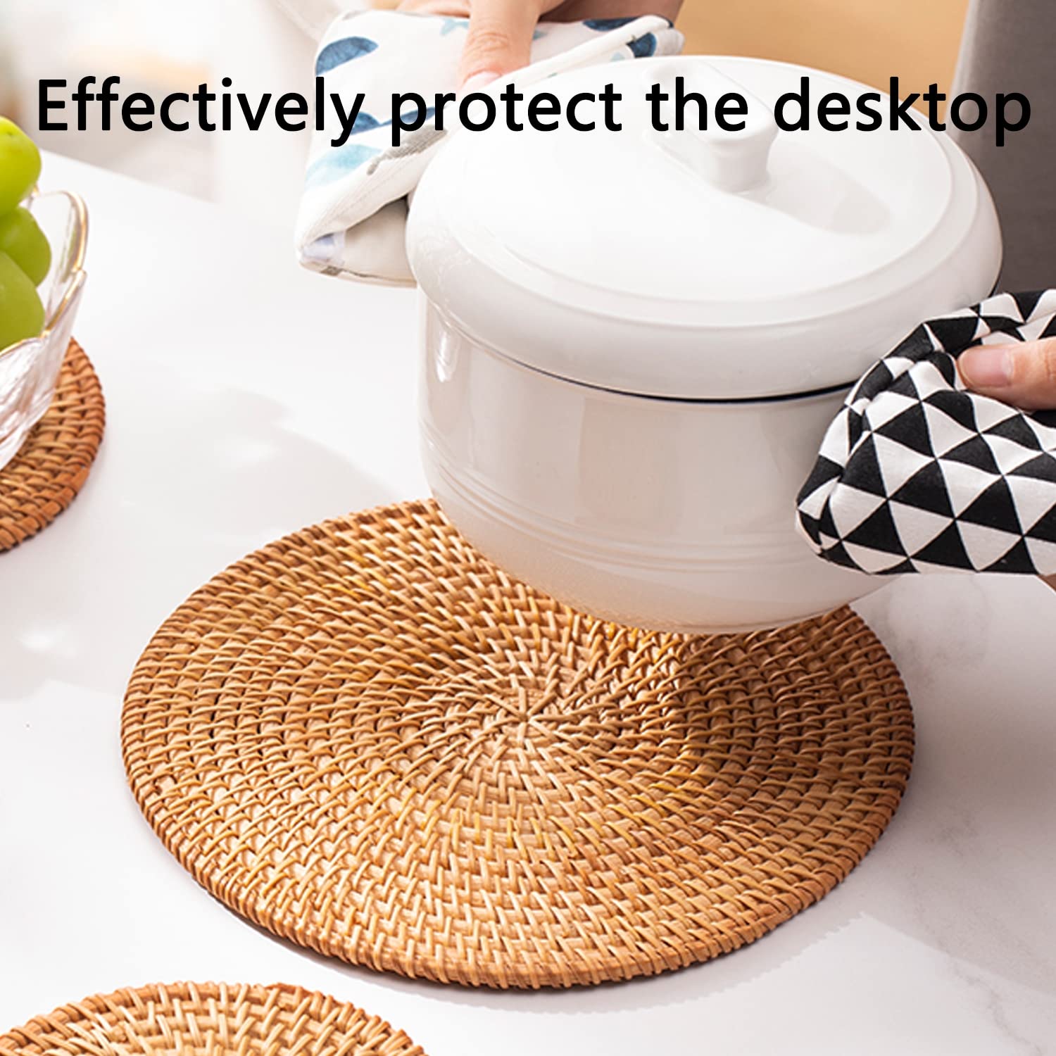 Round Woven Placemats for Dining Table - Natural Farmhouse Style Heat-Resistant Coasters (Set of 4, 8cm) - Perfect for Tea Time, Dinner Parties & Rustic Home Decor