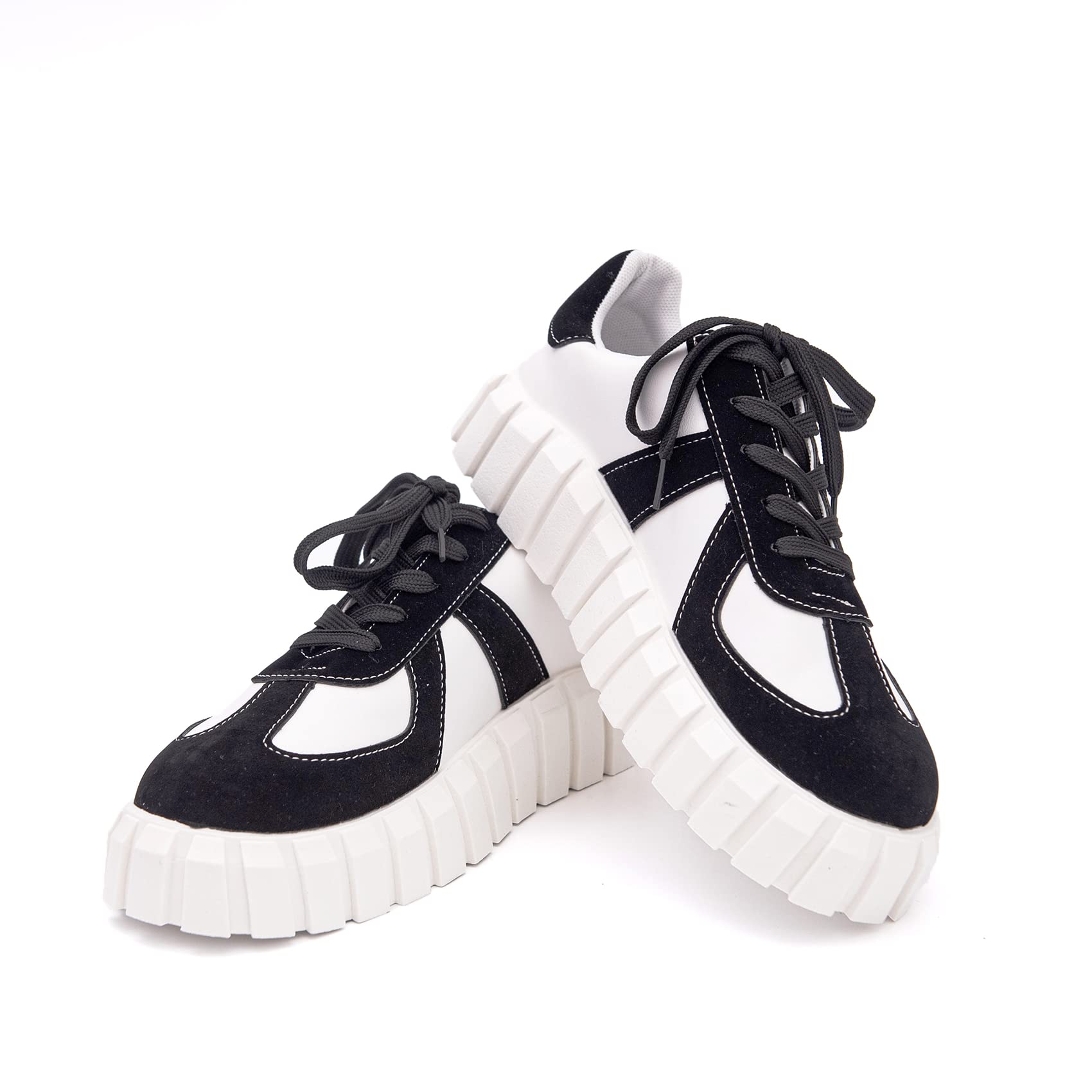 Best Women's Running & Skateboard Shoes - Lightweight, Comfortable & Stylish for Jogging, Gym Workouts & Casual Wear