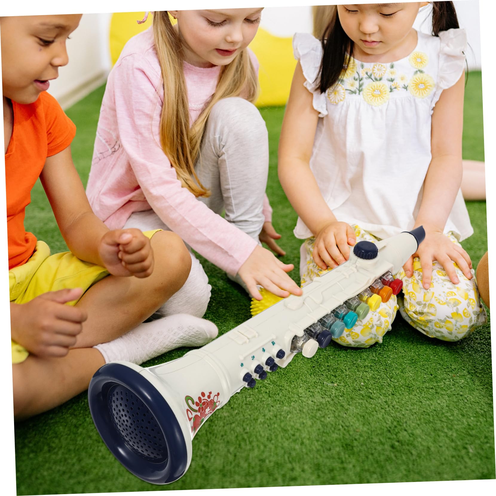 NESTINGHO Kids Wind Instrument Toy Set - Fun & Educational Clarinet for Toddlers & Children - White ABS Plastic - Perfect for Music Learning & Playtime
