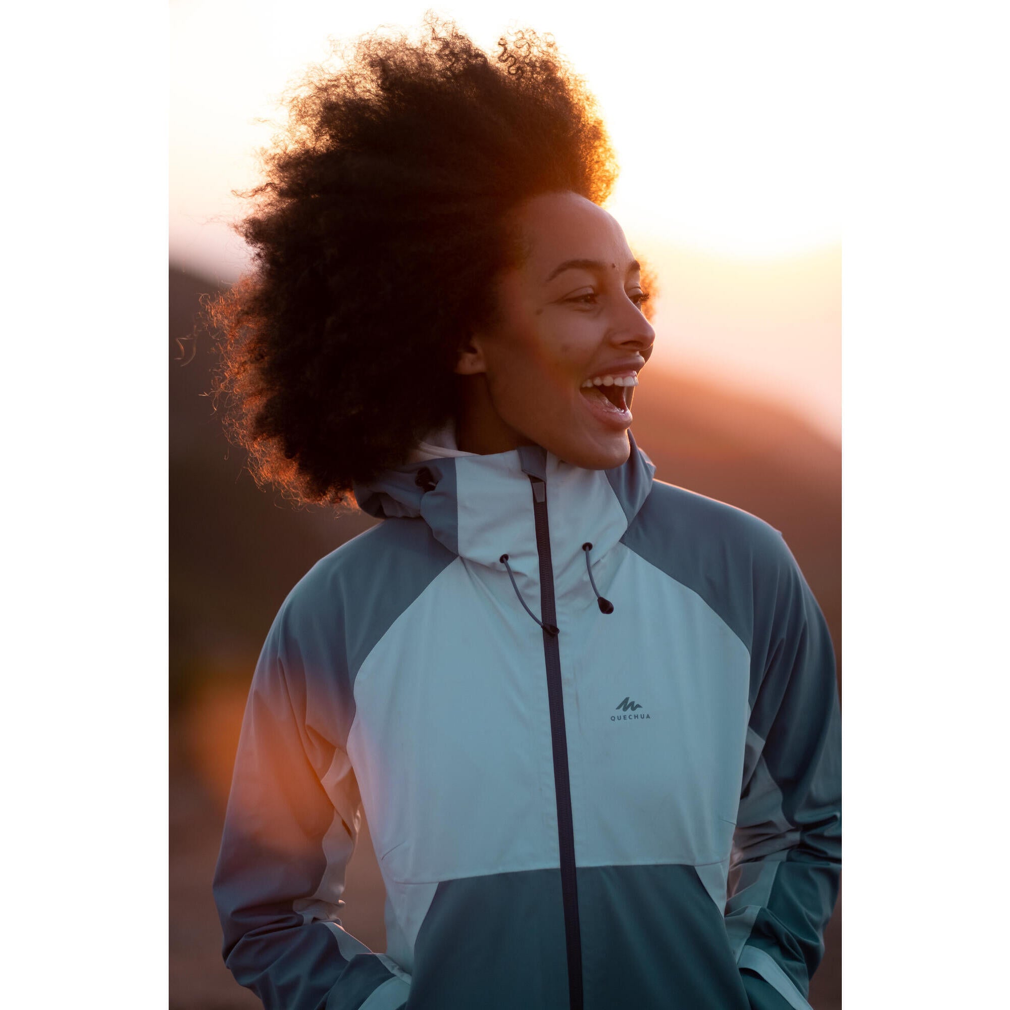 Quechua Women's MH500 Waterproof Hiking Jacket - Lightweight Windproof Raincoat for Outdoor Adventures, Camping & Travel
