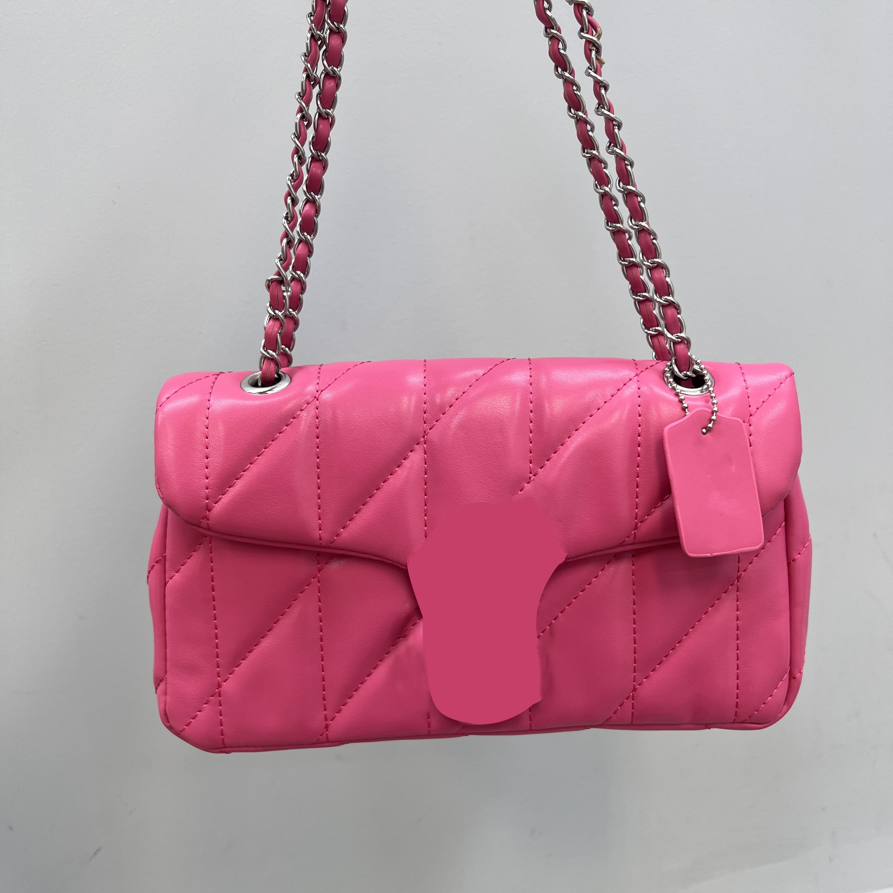 Stylish Rose Red Chain Crossbody Bag for Women - Fashionable Shoulder Purse with Adjustable Strap, Perfect for Daily Use, Shopping, and Travel