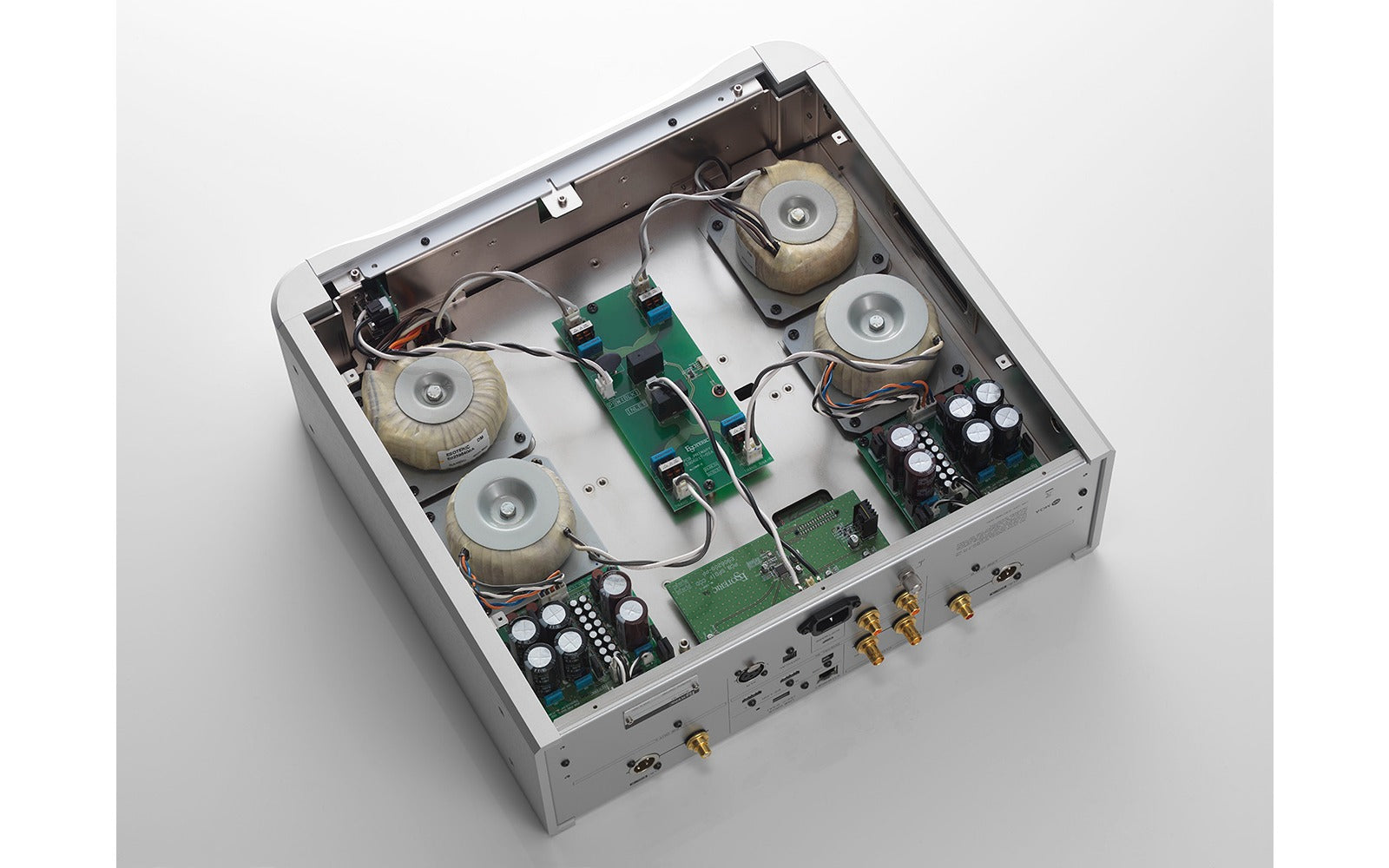 Esoteric N-01XD SE N Series High-End Network Audio Player & DAC - Perfect for Audiophiles and Home Theater Systems