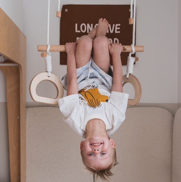 Felix Kids Trapeze with Rings - Adjustable Gymnastic Bar for Indoor & Outdoor Play - Perfect for Home, Backyard, Playground & Kids Gym Training